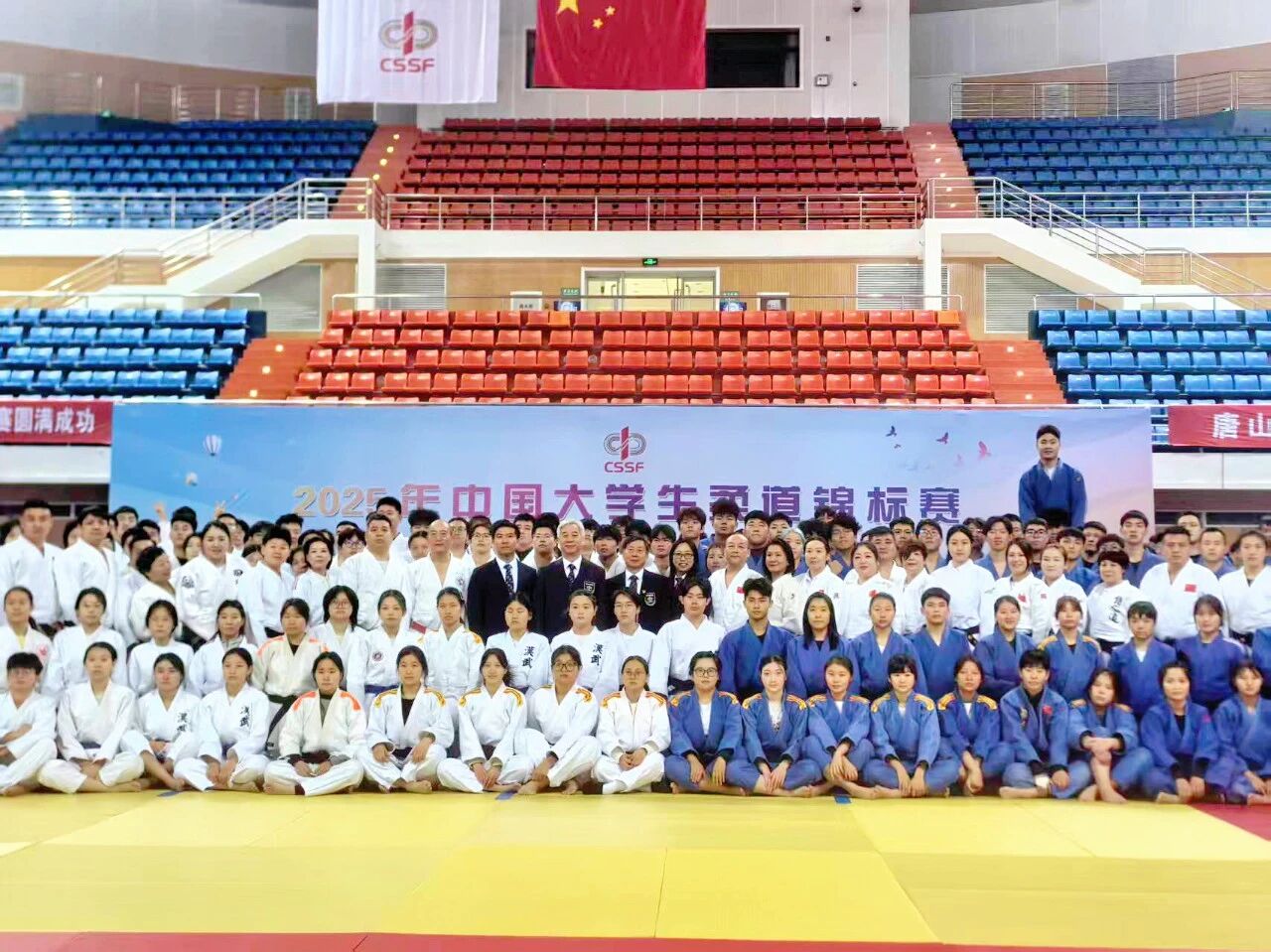 新绿色药业助力学子赛场夺金 以校企协同践行体育强国战略